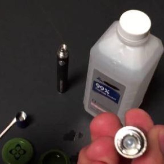 how much is elf bar vape How To Clean Your Vape Tank main image 1